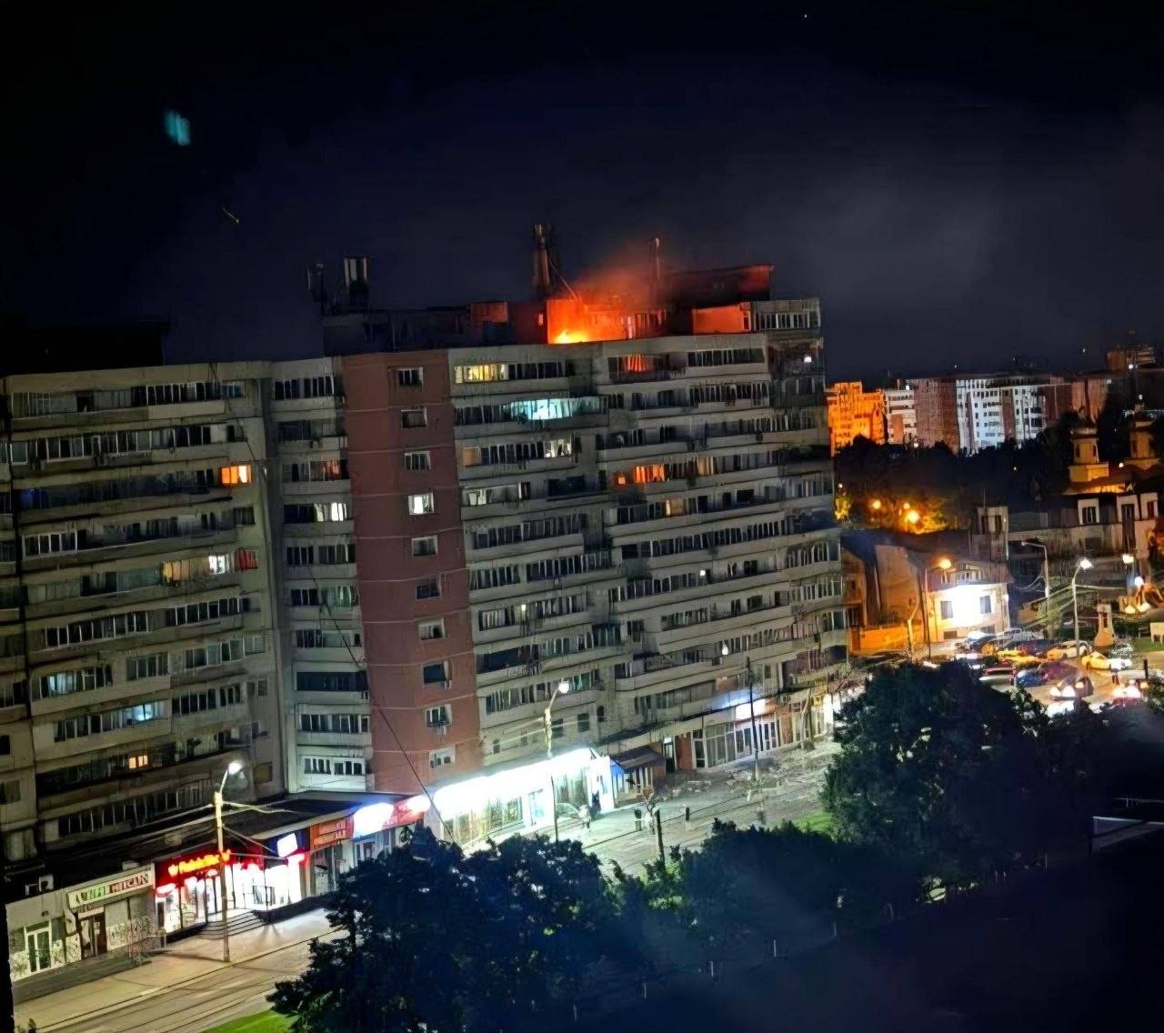 edificio en llamas rumanía