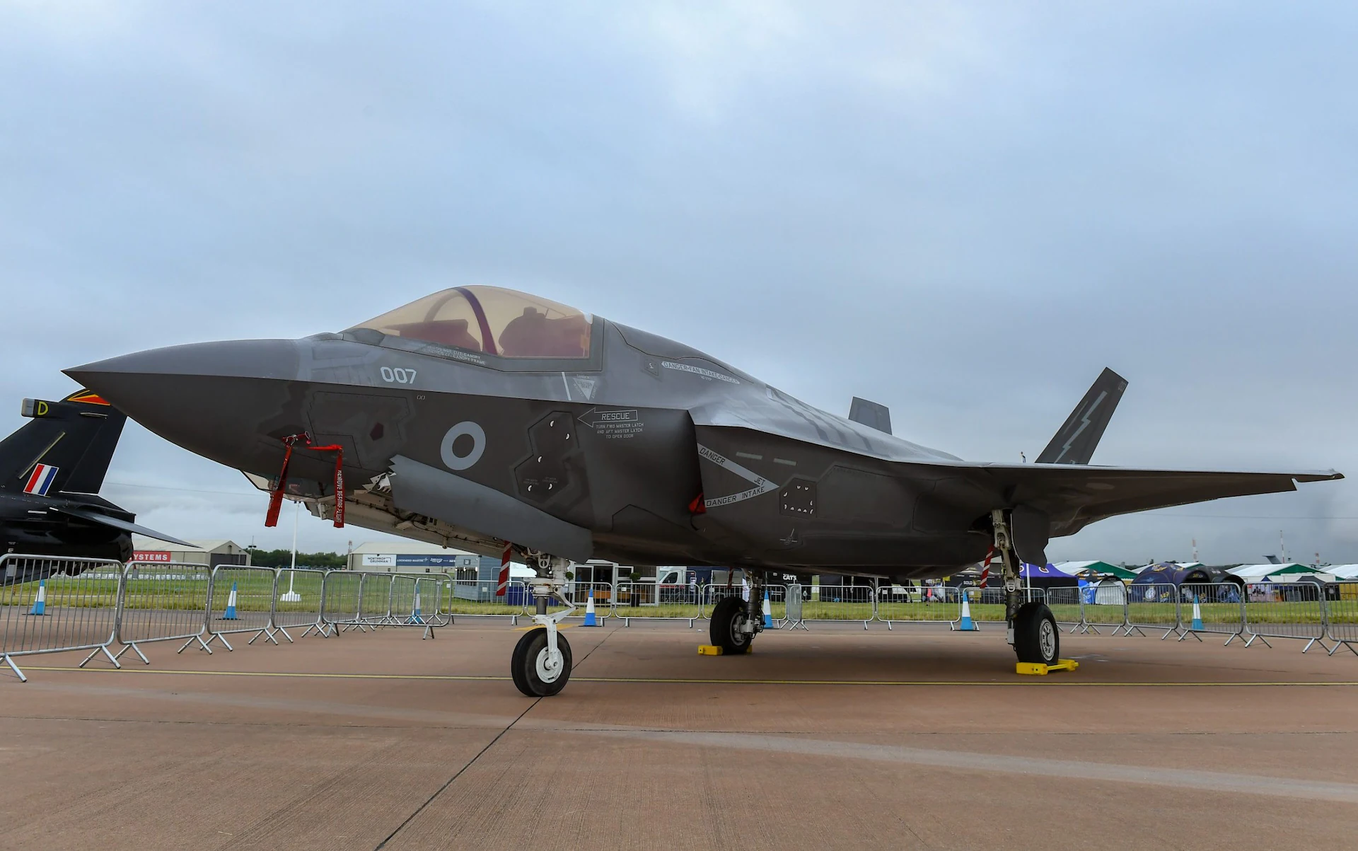 f25 azores getty